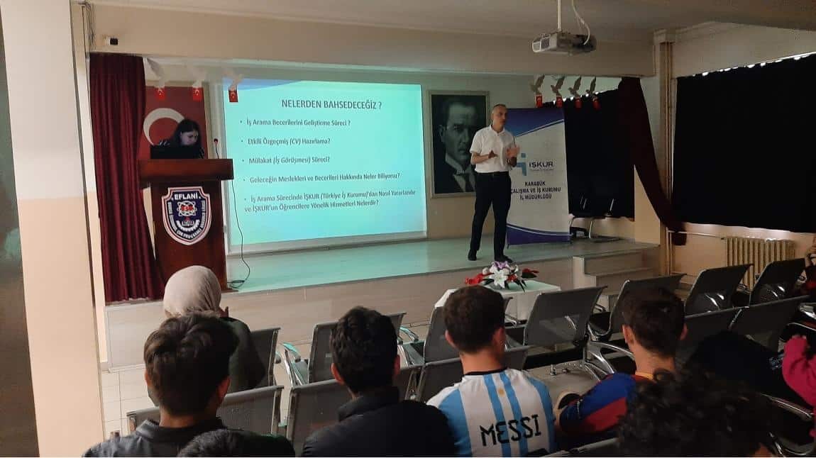 İŞKUR İş ve Meslek Danışmanları Tarafından Öğrencilerimize Seminer Verildi